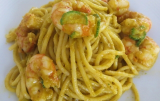 spaghetti_con_gamberi_e_crema_di_fiori_di_zucca